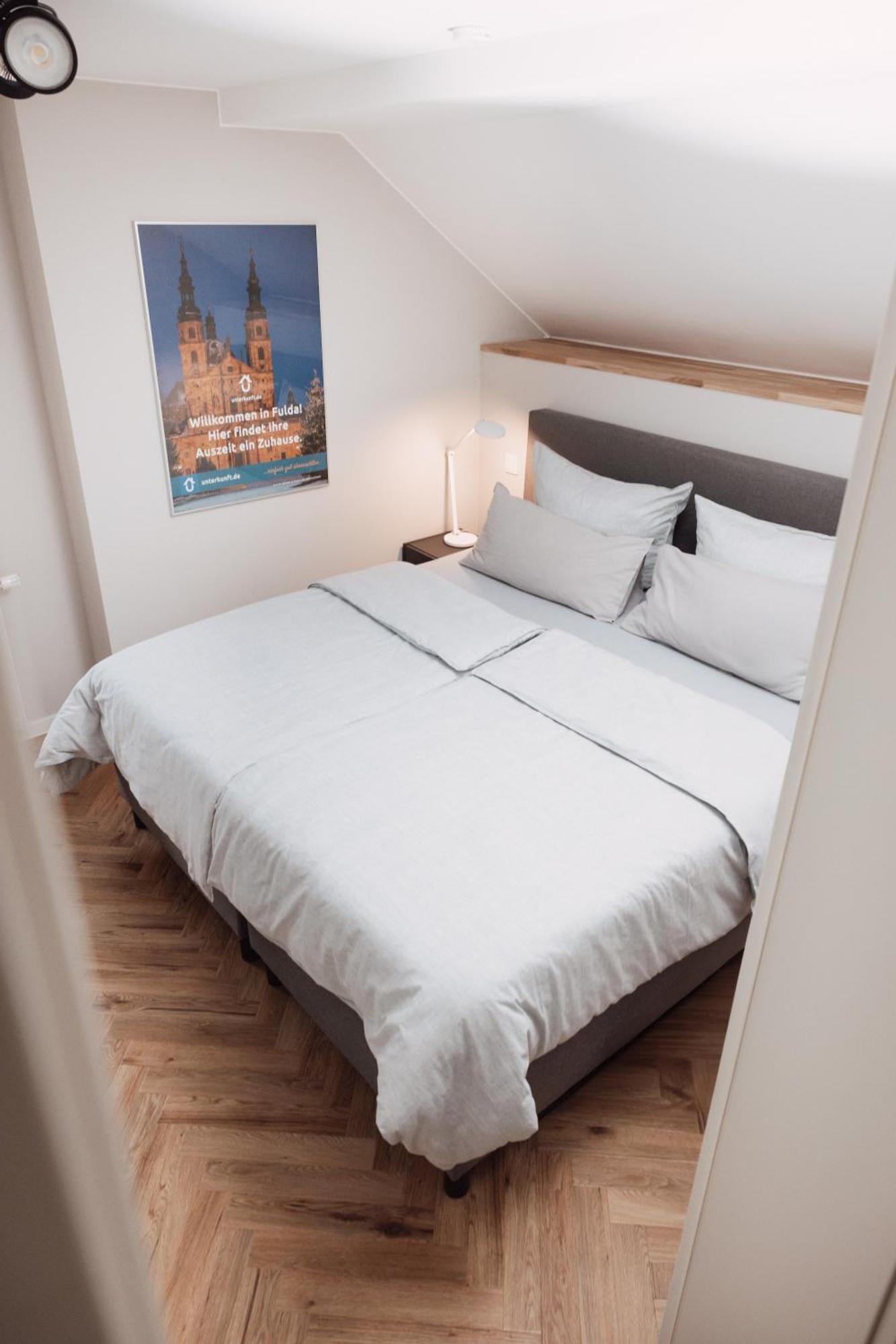 Dom Apartment IV - Modern & Zentral Mit Kostenfreiem Parkplatz Fulda Kültér fotó